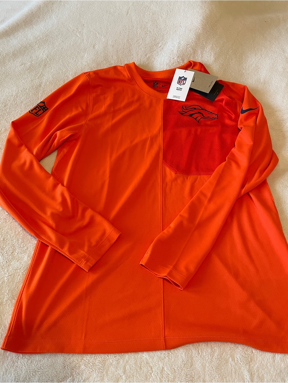 NWT Nike NFL Denver Broncos Orange Longsleeve Dri-Fit Shirt Sz XL